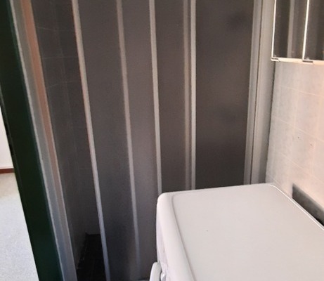 Badezimmer bei Zimmer 1