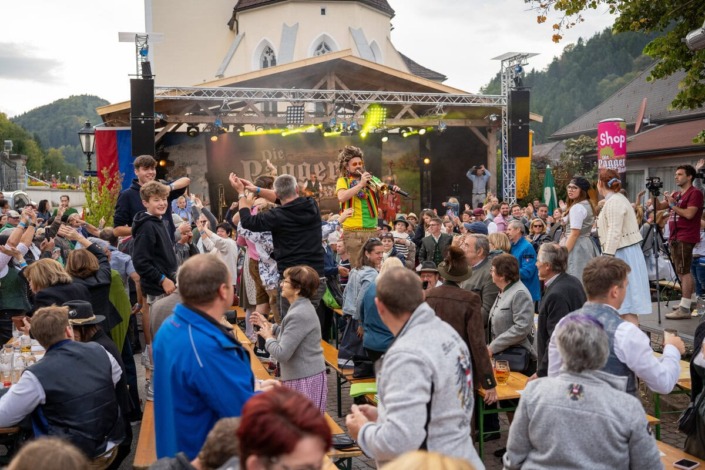 Musik am Dirndlkirtag in Frankenfels am Sonntag